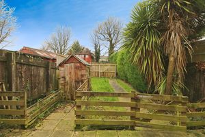 Photo 1- click for photo gallery